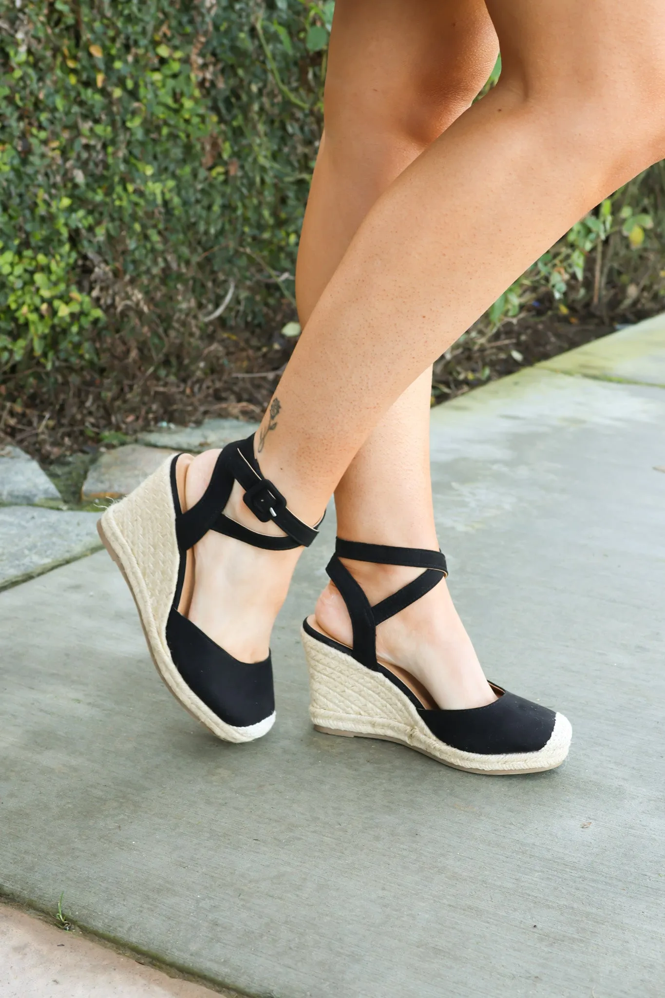 Time Off Wedge: Black