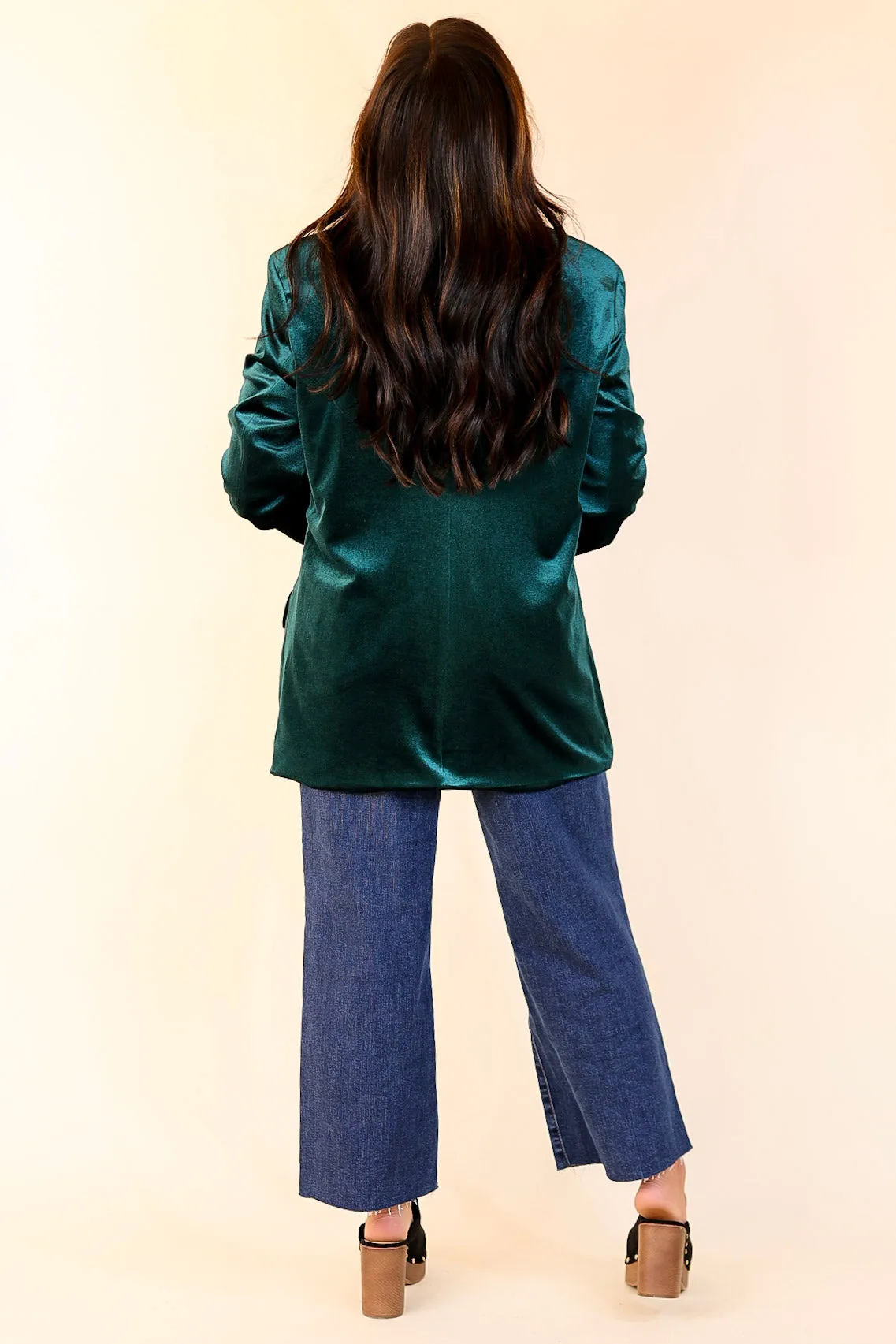 Touch Of Luxury Long Sleeve Velvet Blazer in Emerald Green