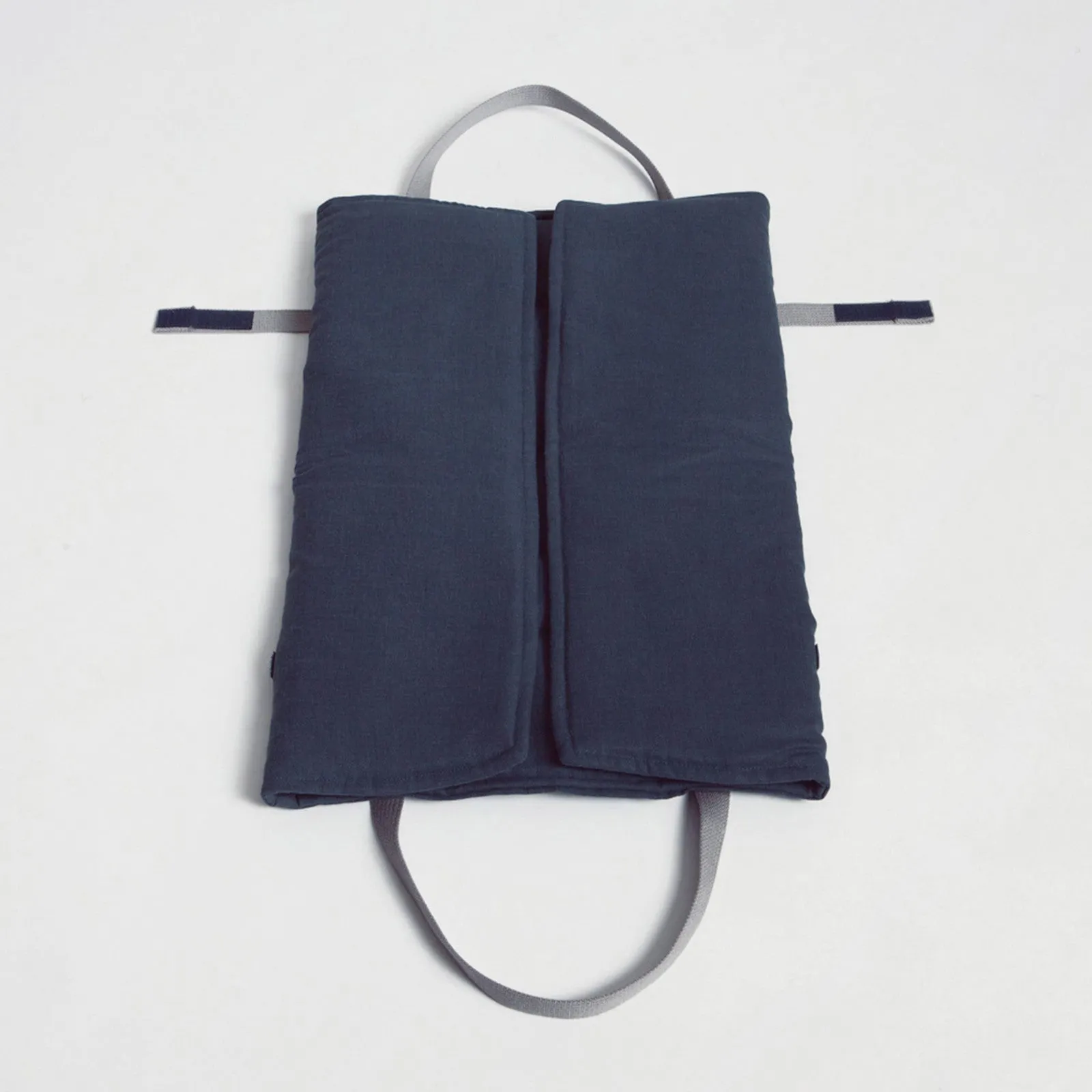 Travel Bed in Marine from Cloud 7