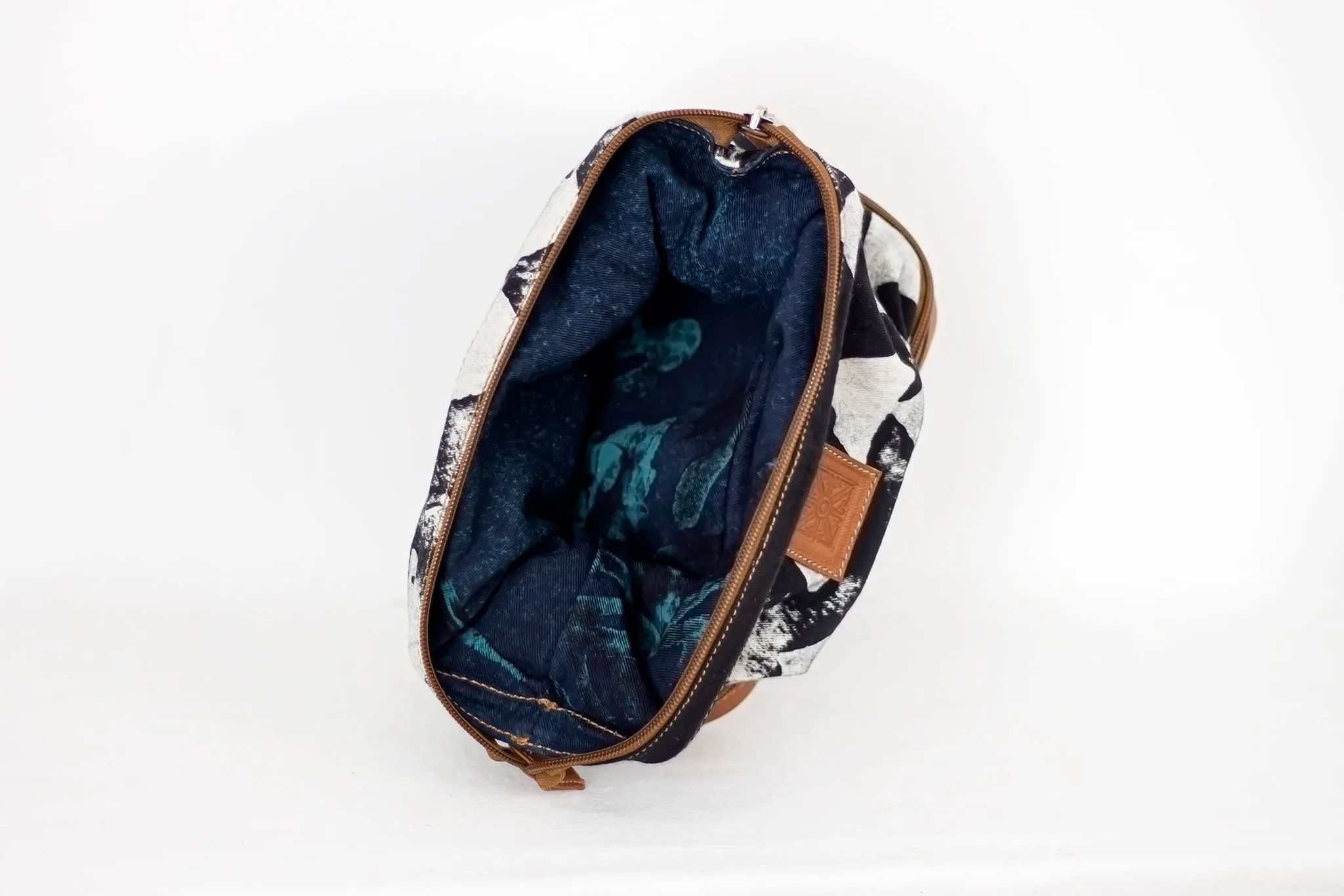 Travel Toiletry Bag - Secret Path
