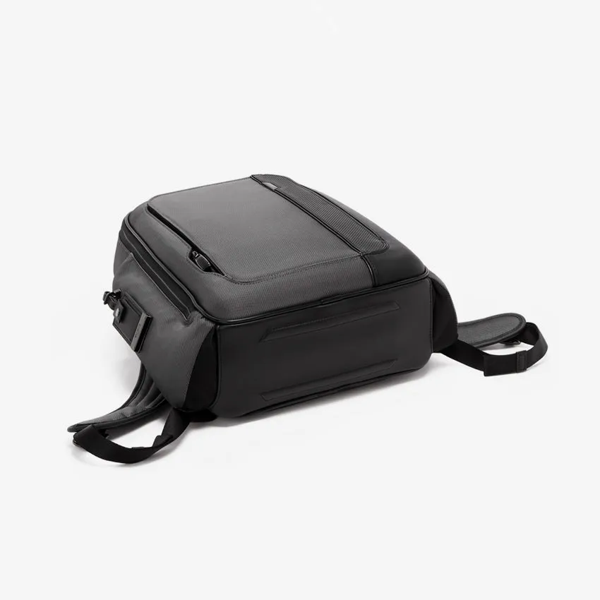 Tumi | Larson Arrive Backpack - Titanium Grey