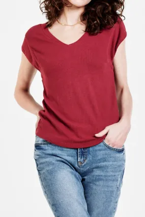 URI THERMAL V-NECK TOP GOJI BERRY