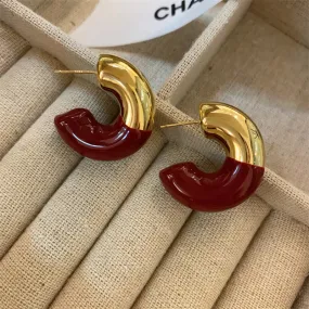 VAIGE Chic Metallic C-shaped Enamel Stud Earrings with Glossy Drip Glaze in Elegant Blue and Gold