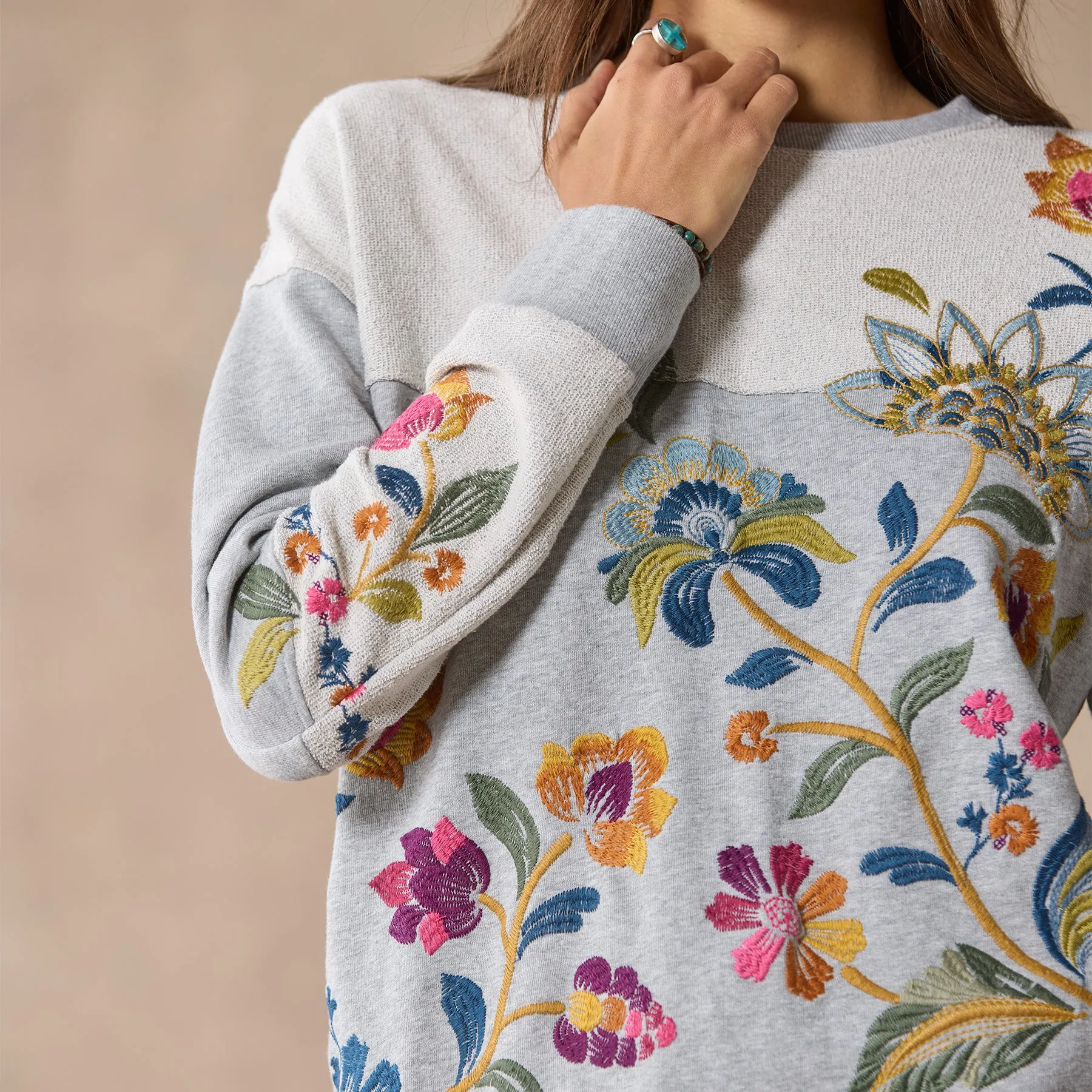 Vanessa Relaxed Sweatshirt
