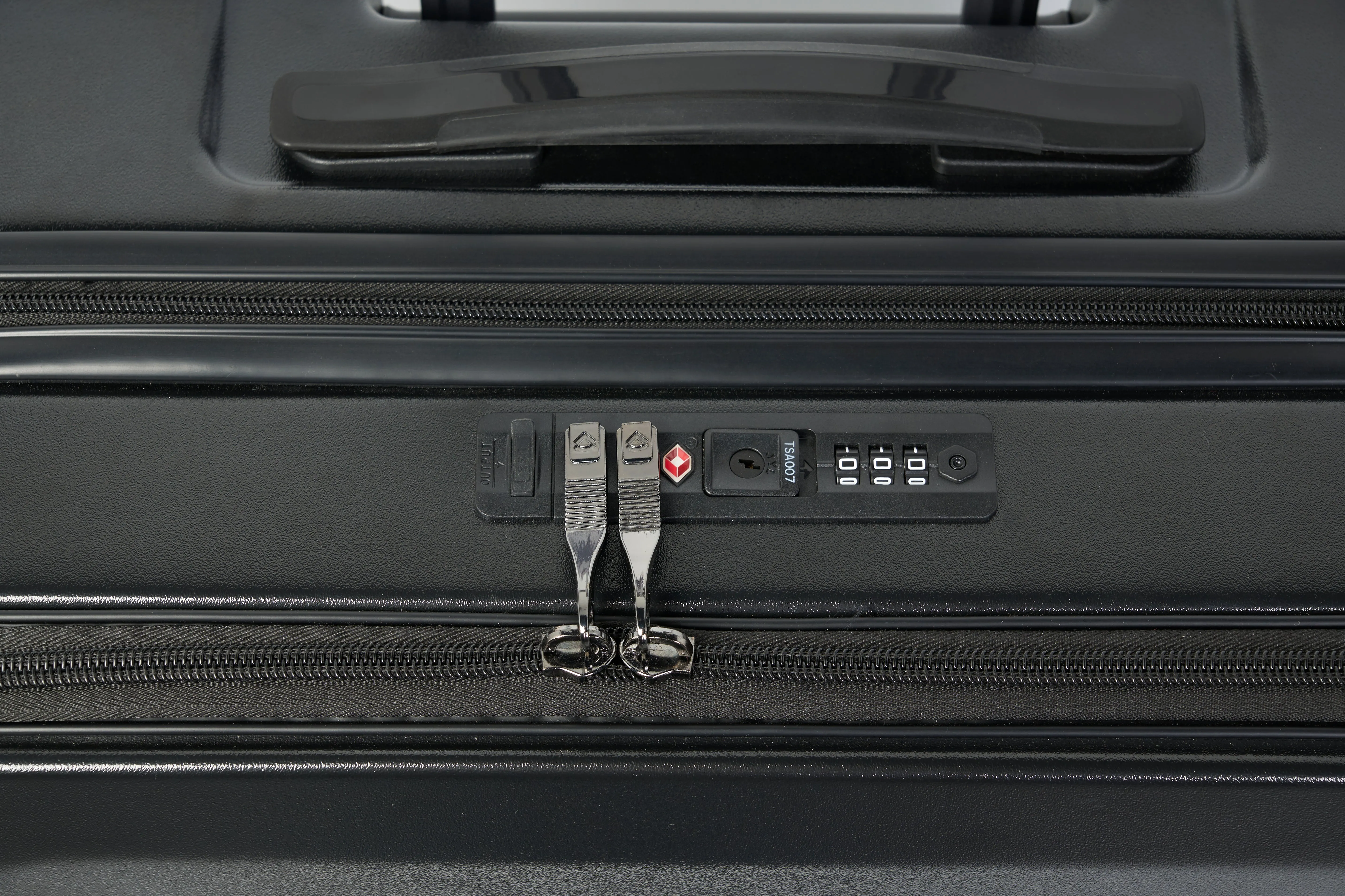 Verage Leader III Hardside Anti-Bacterial Luggage 19" Carry-on