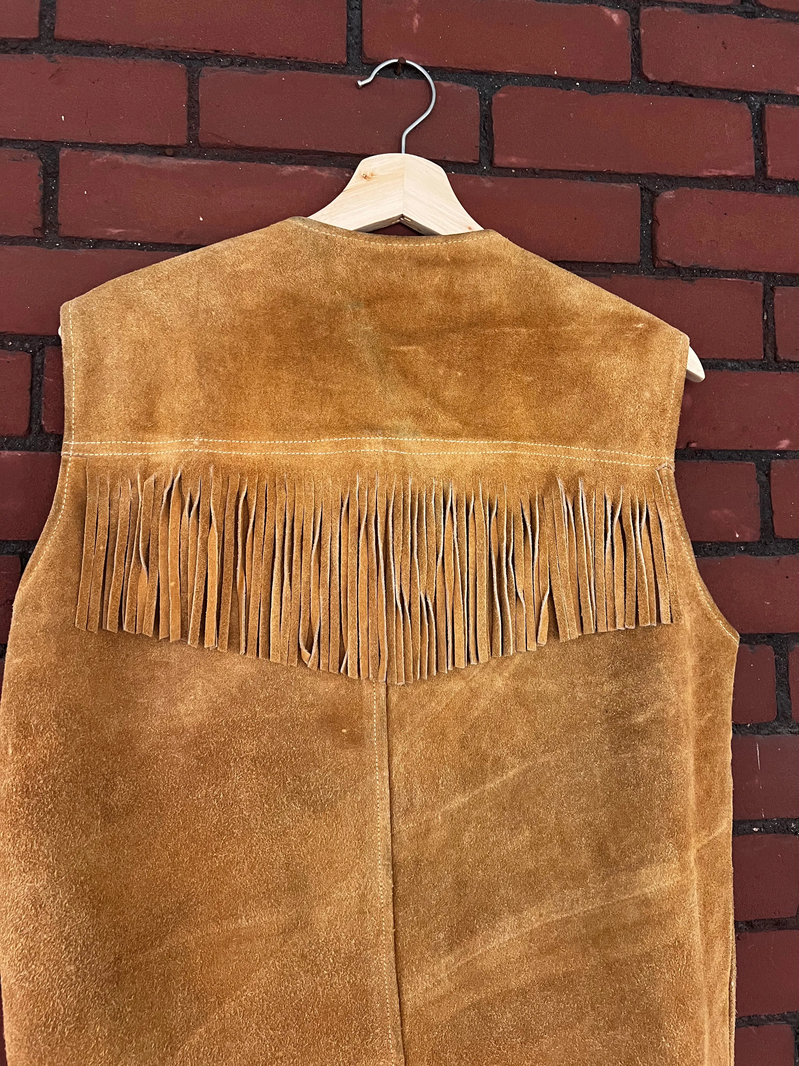 Vintage 60's Tan Suede Leather Fringe Front Snap Vest (M)