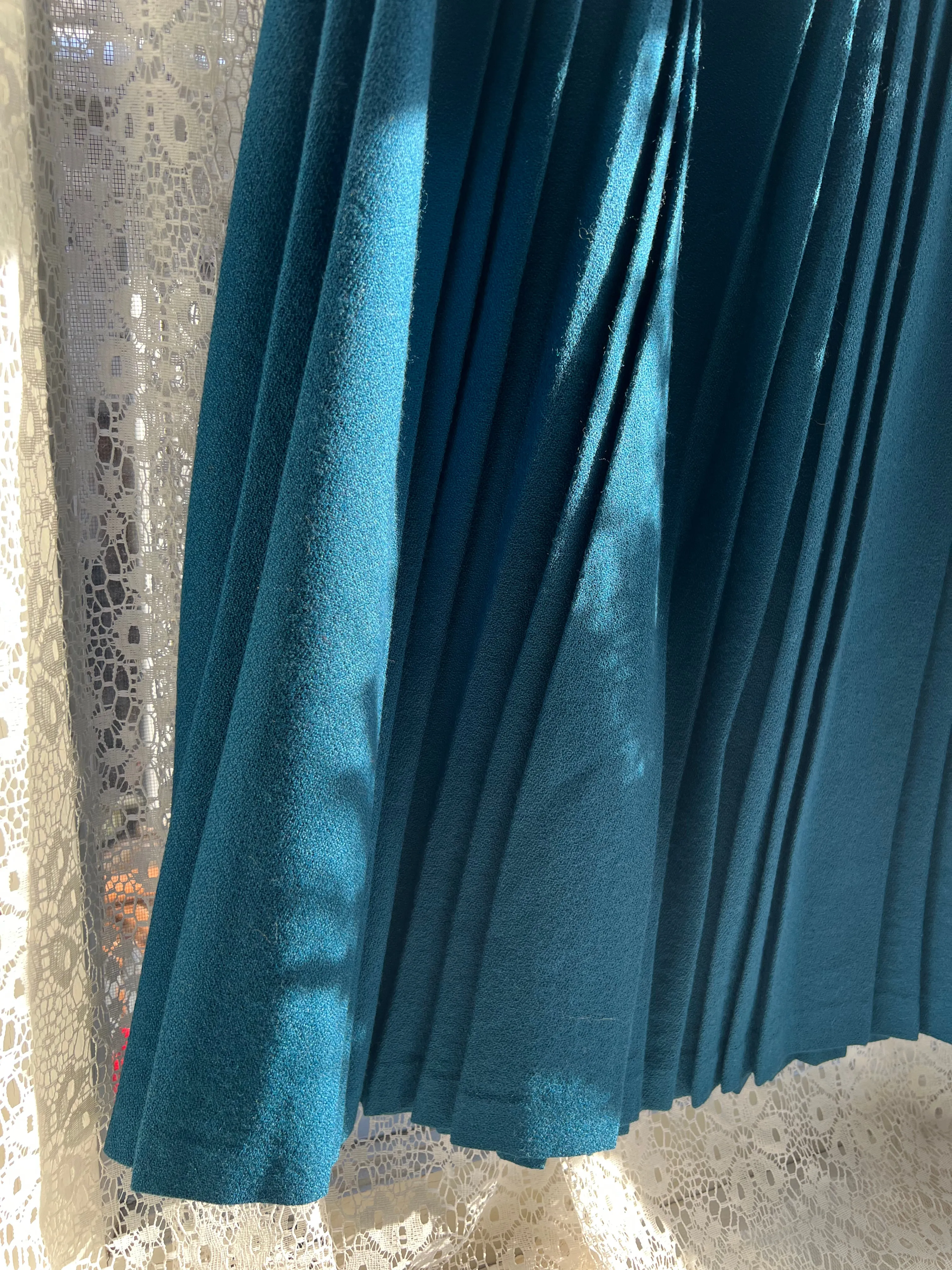 Vintage 70's Dark Teal 100% Wool Pleated Midi Skirt (With Tags Still On)