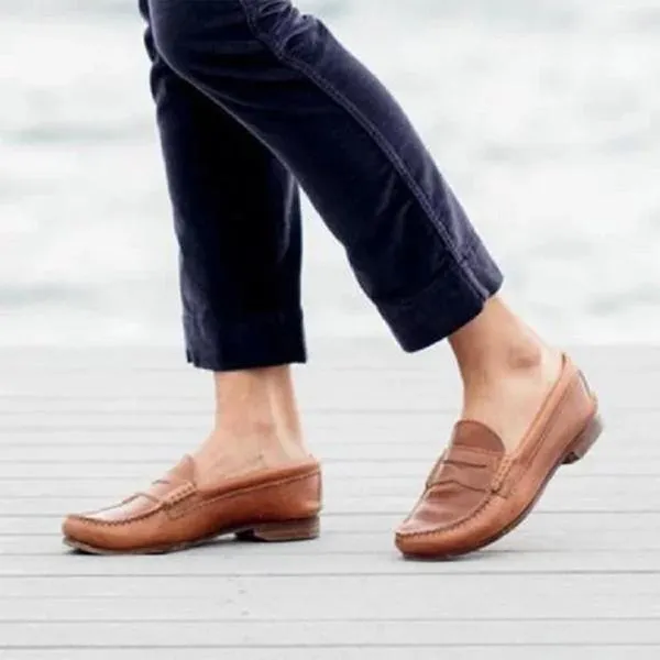 Vintage Leather Splicing Low Heel Slip On Loafers