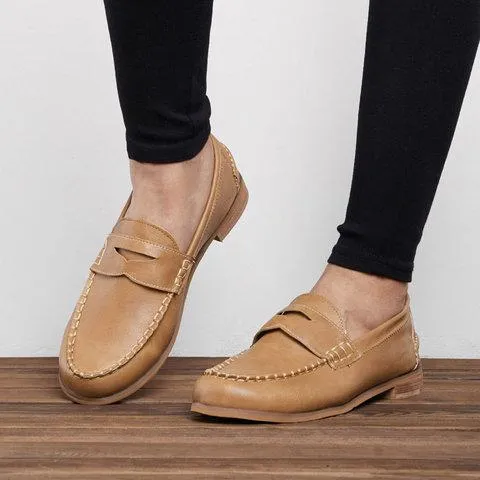 Vintage Leather Splicing Low Heel Slip On Loafers