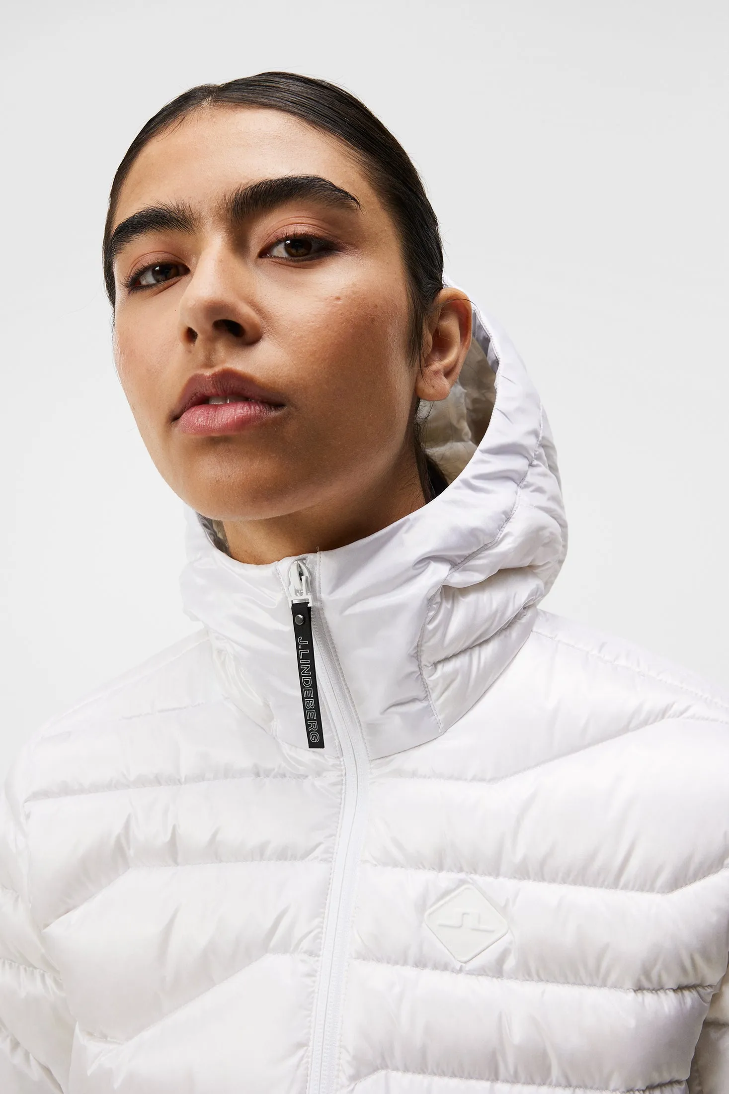W Cliff Light Down Hood / White