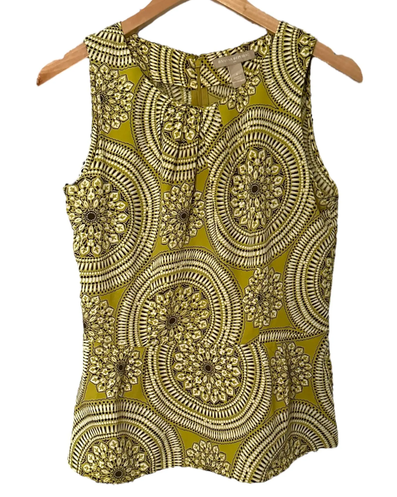 Warm Autumn Medallion Print Sleeveless Peplum Blouse