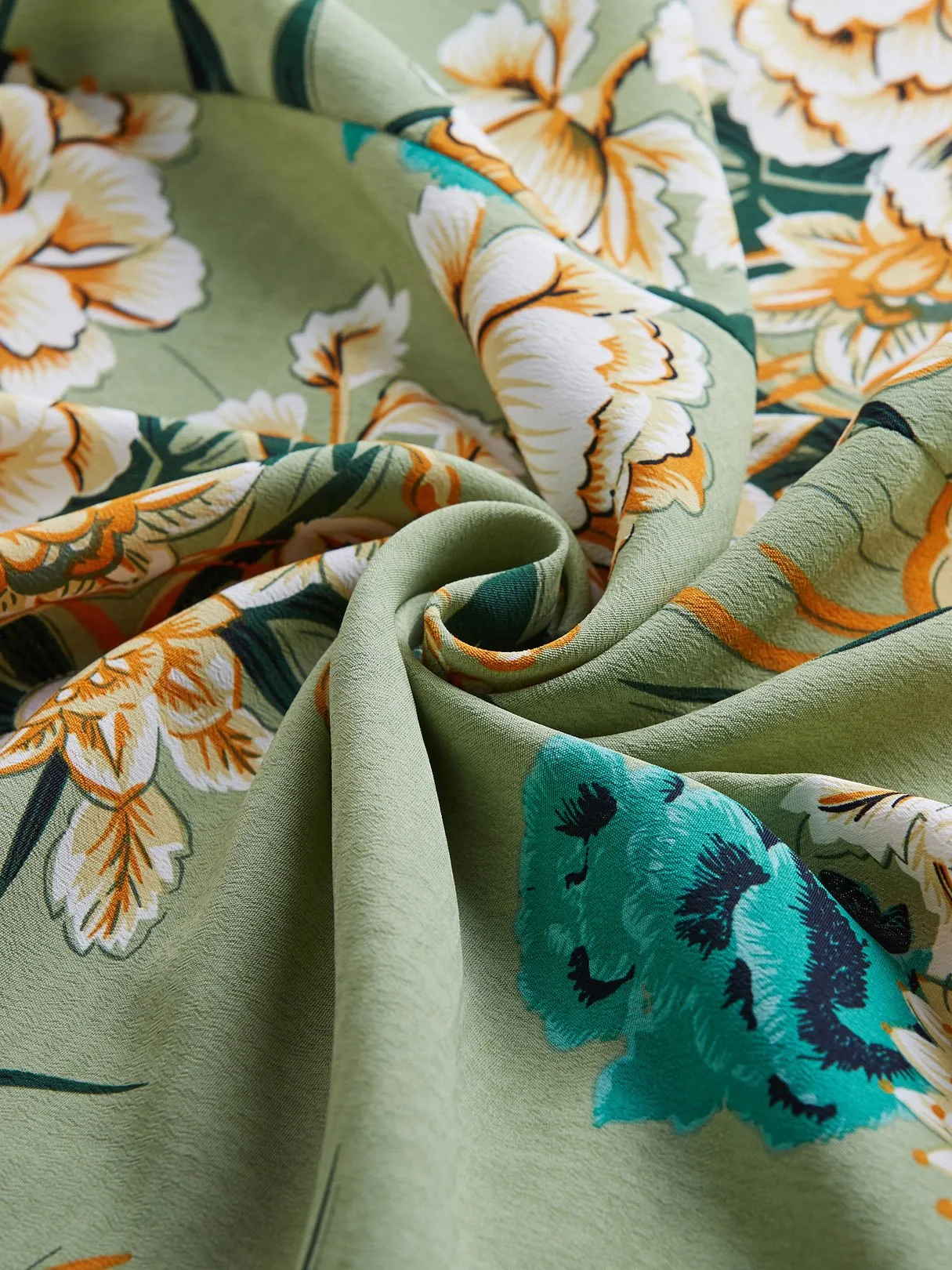 Wholesale Green Deep V Neck Half Sleeve Floral Print Self-Tie Slit Hem Maxi Dresses