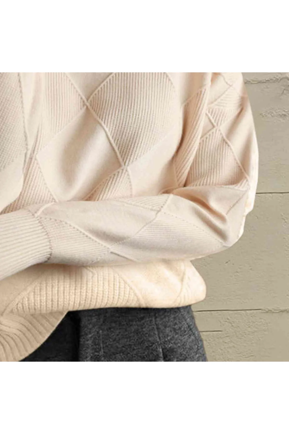 Women Geometric Turtleneck Long Sleeve Sweater