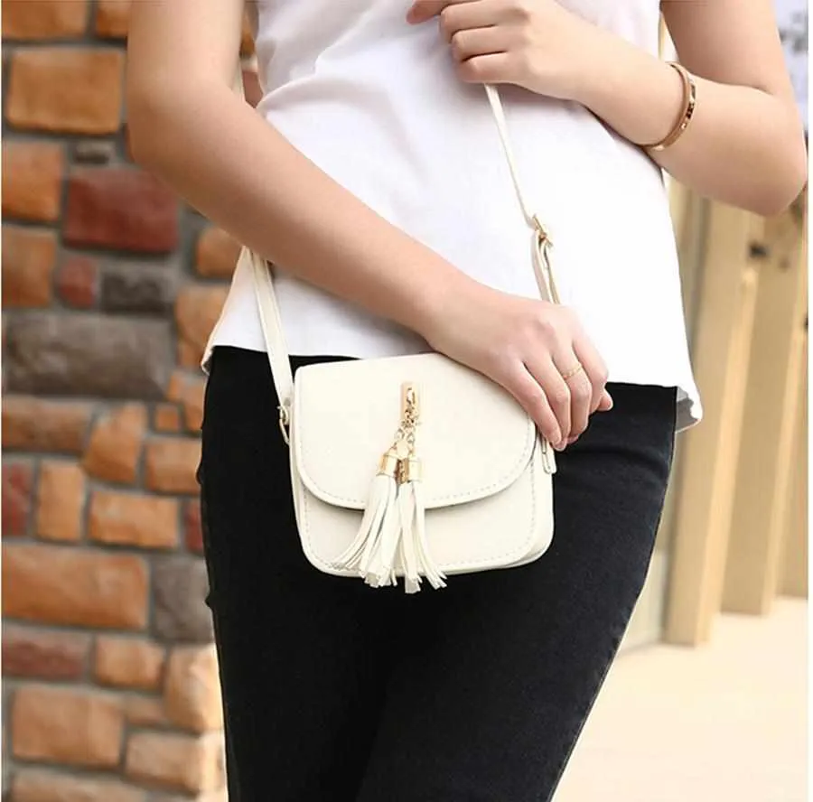 Women Messenger Shoulder Handbag With Tassel