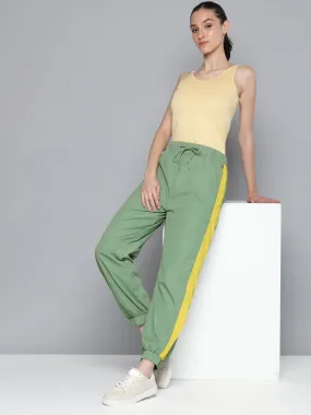 Women's Mid Rise Green Loose Tapered Fit Joggers