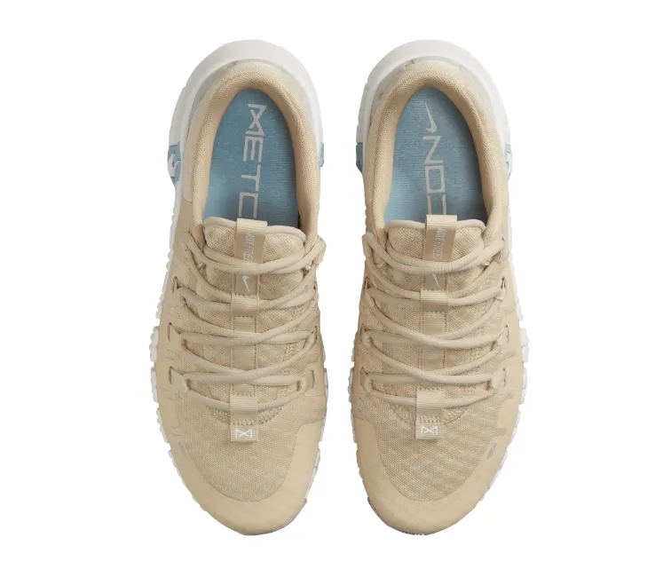 Women's Nike Free Metcon 5 (Sanddrift/White)