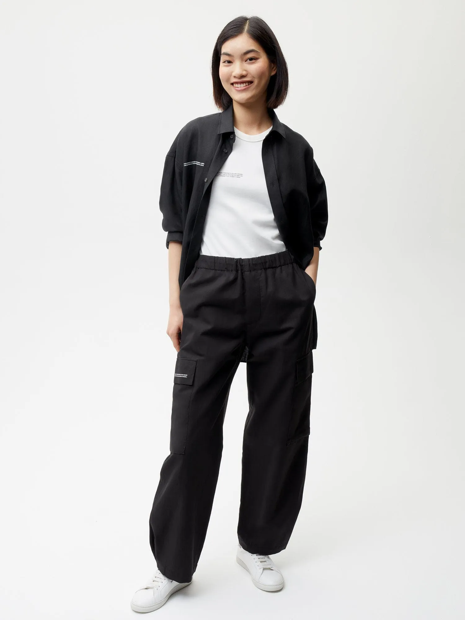 Womens Organic Cotton Linen Cargo Pants—black