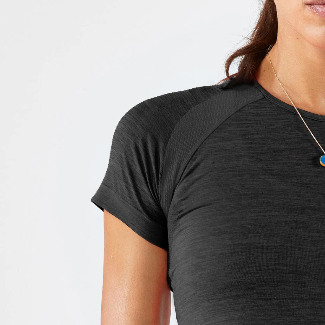 Women's Seamless Running&Trail Running T-Shirt-KIPRUN Run 500 Comfort slim