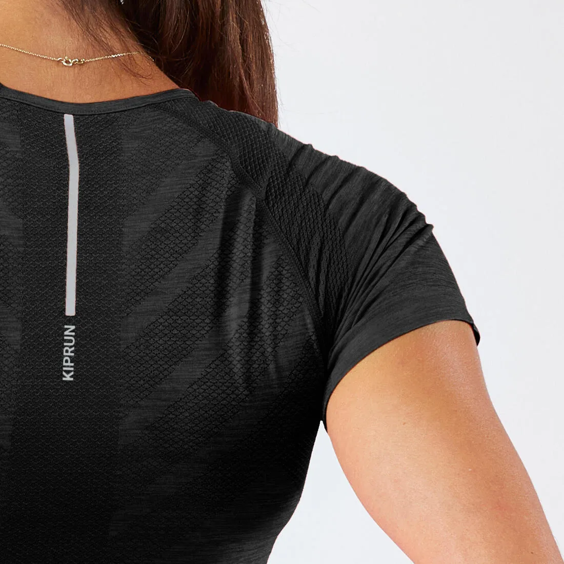 Women's Seamless Running&Trail Running T-Shirt-KIPRUN Run 500 Comfort slim
