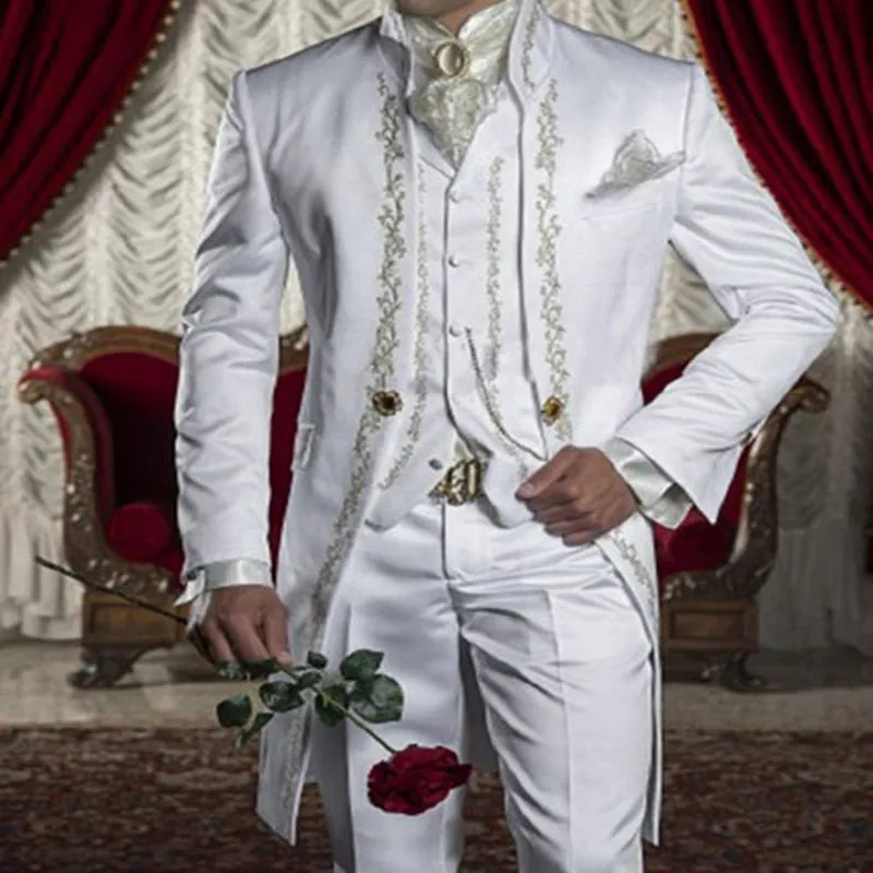 xiangtuibao Custom Made Slim Fit Embroidery Men Suit Tuxedos Blazers (Jacket Pants Vest) Groomsmen Men's Suits For Wedding Prom Stage